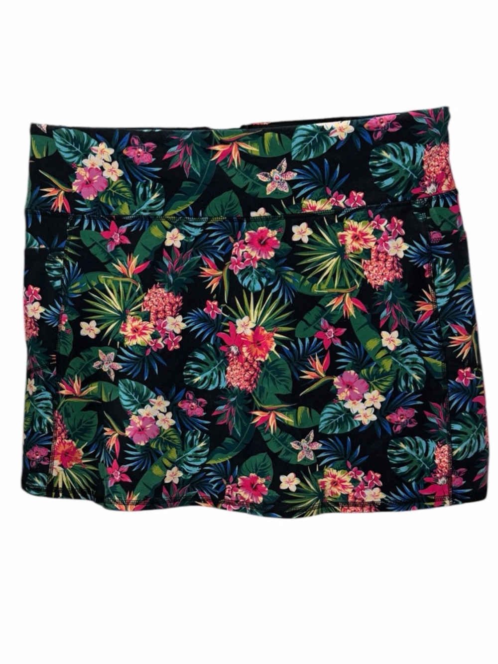 intro. love the fit Skort Black with Tropical Print Excellent condition Size XL